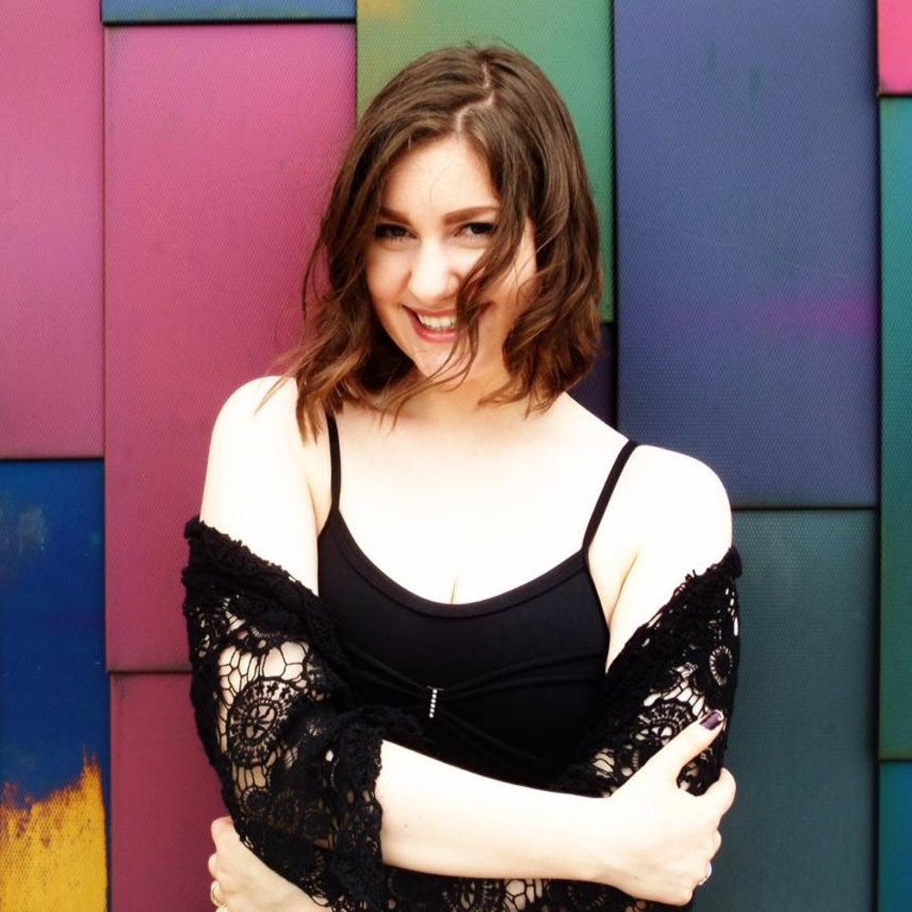 Meet your Posher, Julia